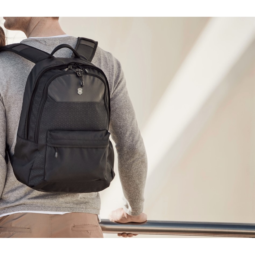 Victorinox - Batoh Altmont Original Standard 25 l čierna