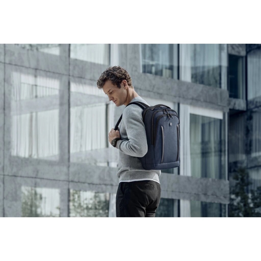 Victorinox - Batoh na notebook 14" Altmont Professional City 14 l tmavomodrá