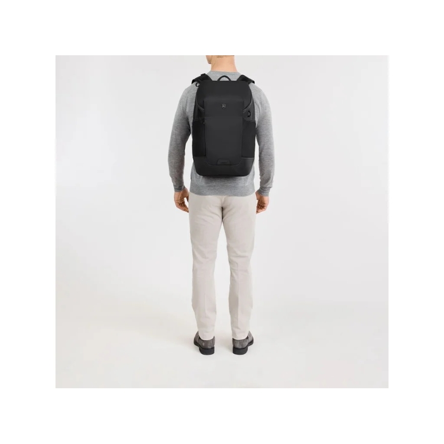 Victorinox - Batoh na notebook 15,6 Altmont Modern Commuter 22 l čierny