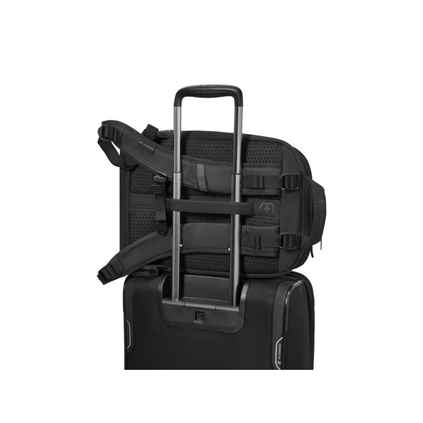 Victorinox - Batoh na notebook 15 Touring 2.0 17 l čierny