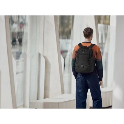 Victorinox - Batoh na notebook 16" Deluxe Vx Sport EVO 28 l čierna