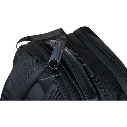 Victorinox - Batoh na notebook Altmont Professional Deluxe 24 l čierny
