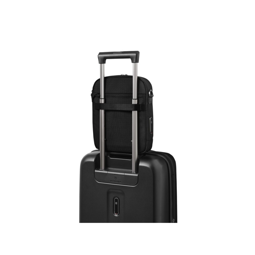 Victorinox - Taška cez rameno Mythic 3 l čierna