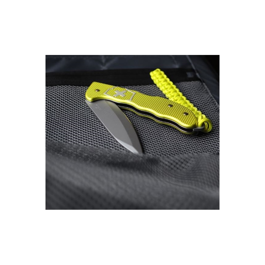 Victorinox - Zatvárací nôž s poistkou Alox Limited edition 13,6 cm zelená