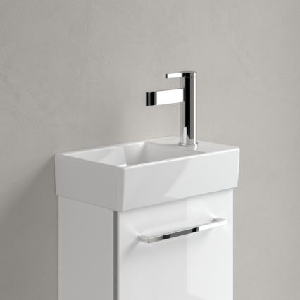 Villeroy & Boch 43003L01 - Závesné umývadlo AVENTO 36x22 cm keramika/biela