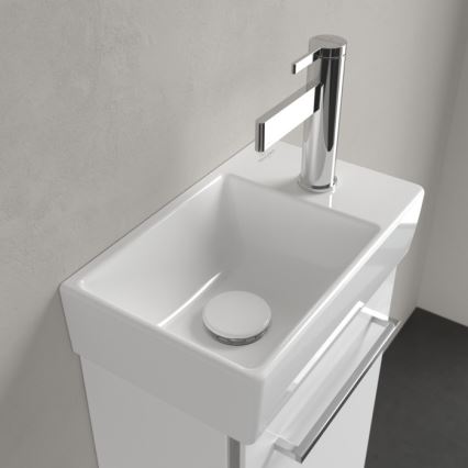 Villeroy & Boch 43003L01 - Závesné umývadlo AVENTO 36x22 cm keramika/biela