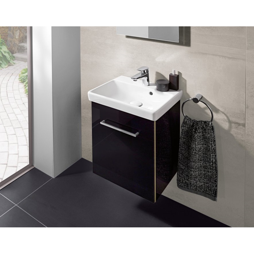 Villeroy & Boch 73584501 - Závesné umývadlo AVENTO 45x37 cm keramika/biela