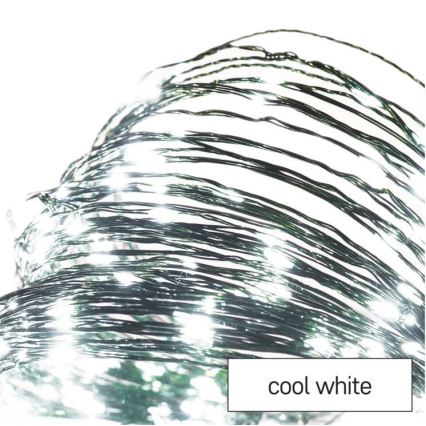 Svetlený drôt s mnohými tenkými vláknami svieti na bielo. Vlákna sú stočené do zhluku. Popis farby: cool white.
