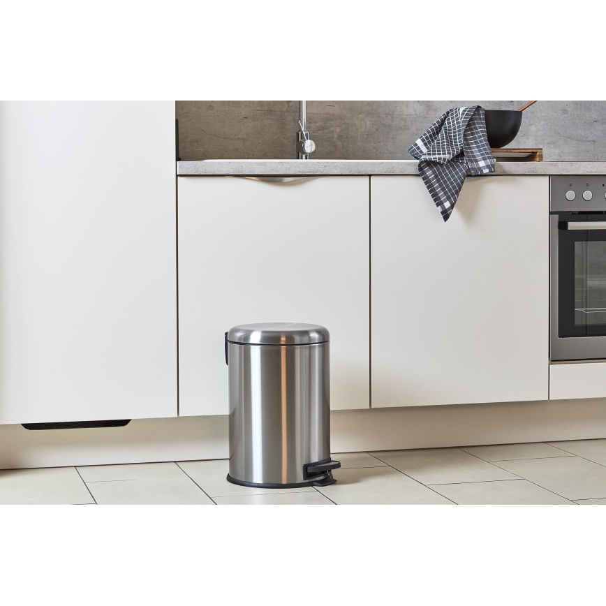 WENKO 22704100 - Elegantný kôš LEMAN 30,5 x 44 cm, nehrdzavejúca oceľ, satinovaný povrch, čierny