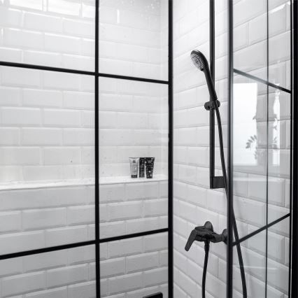 WENKO 24924100 - Sprchová hlavica Systém úspory vody 11x11 cm čierna