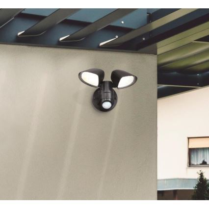 Westinghouse 63643 - LED Vonkajší reflektor so senzorom LED/17,5W/230V IP44