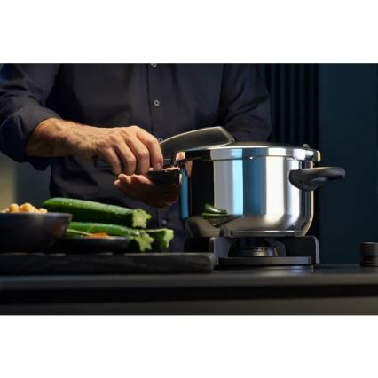 WMF - Sada tlakových hrncov 8,5 l + 4,5 l PERFECT z nerezovej ocele