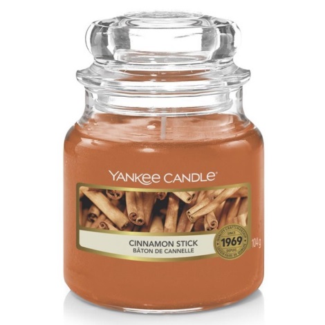 Yankee Candle - Vonná sviečka CINNAMON STICK malá 104g 20-30 hod.