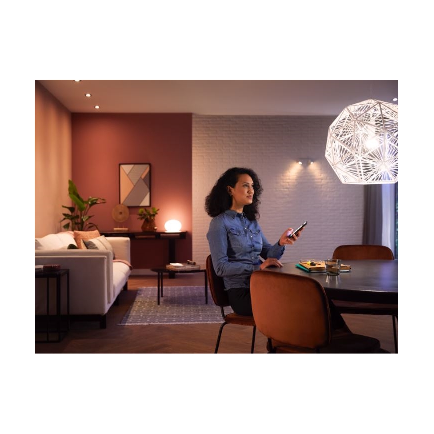 Základná sada Philips Hue White Ambiance 3xE27/11W 2200-6500K + zariadenie na prepojenie a diaľkové ovládanie