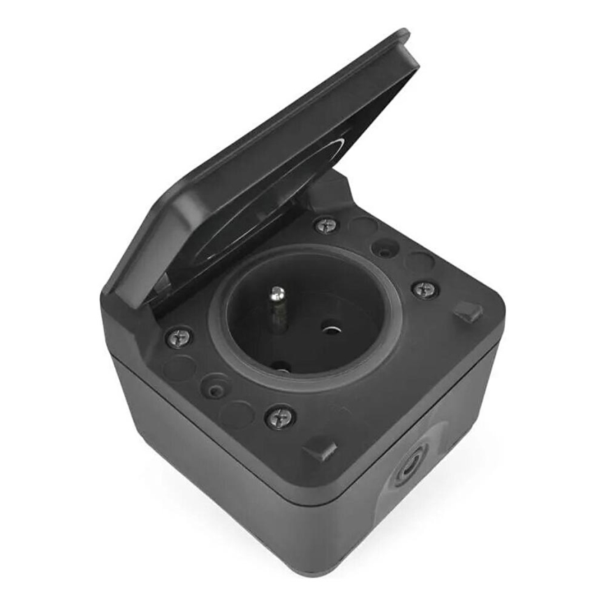 Zásuvka do vlhkého prostredia IP55