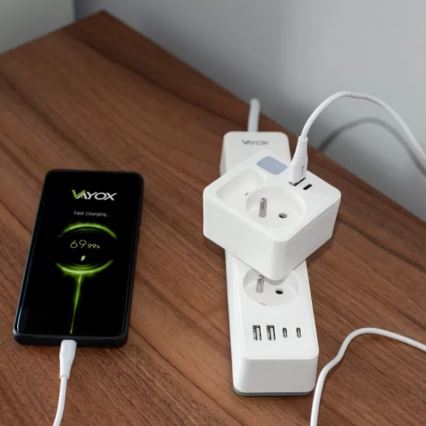 Rozbočovač s 2 zásuvkami + USB‑C + USB‑A s LED osvetlením LED 0,5 W 230 V 3000 K