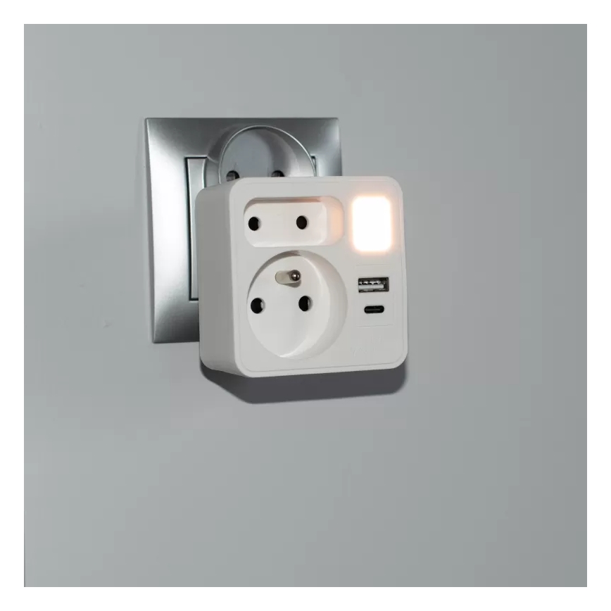 Rozbočovač s 2 zásuvkami + USB‑C + USB‑A s LED osvetlením LED 0,5 W 230 V 3000 K