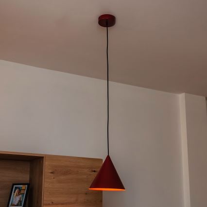 Závesné svietidlo na lanku ETNA 1xE27/15W/230V pr. 18,5 cm červené