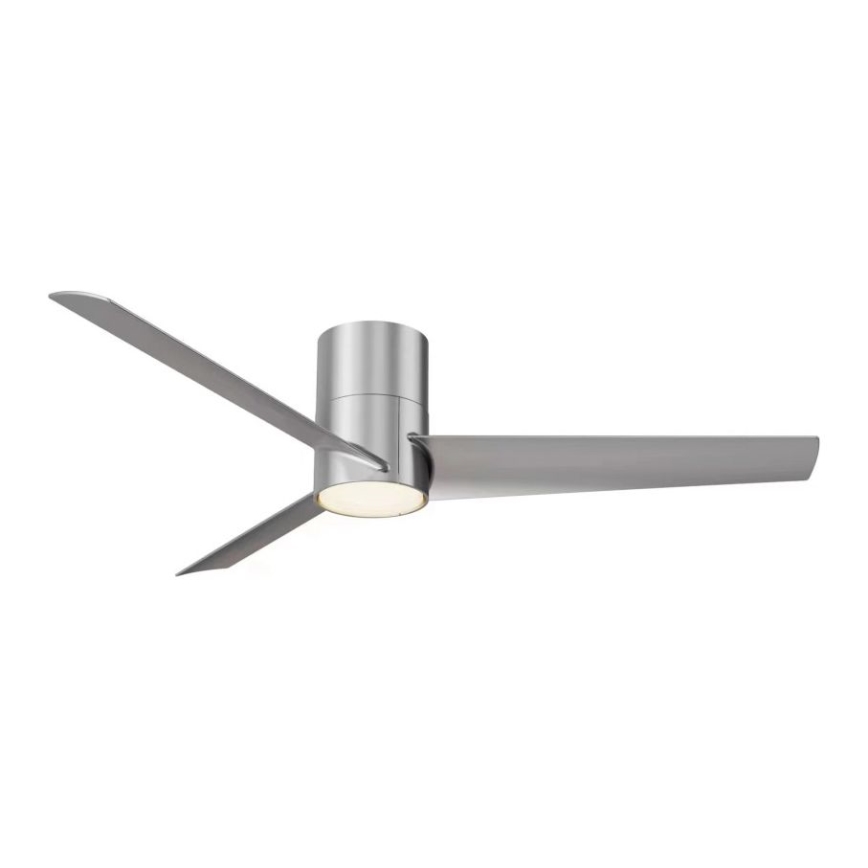 Stropný ventilátor s tromi kovovými lopatkami sa otáča. Jeho valcový stred obsahuje integrované osvetlenie. Ventilátor je zobrazený na bielom pozadí.