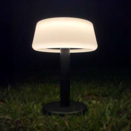 Zuma Line - LED Stmievateľná solárna nabíjacia stolná lampa LED/2,2W/2000 mAh IP44 čierna