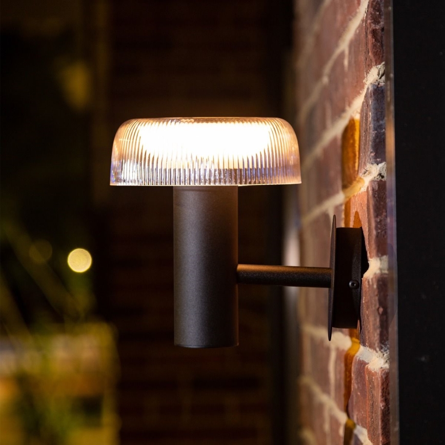Zuma Line - LED Solárna nástenná lampa LED/2,5W/2000 mAh IP44 čierna