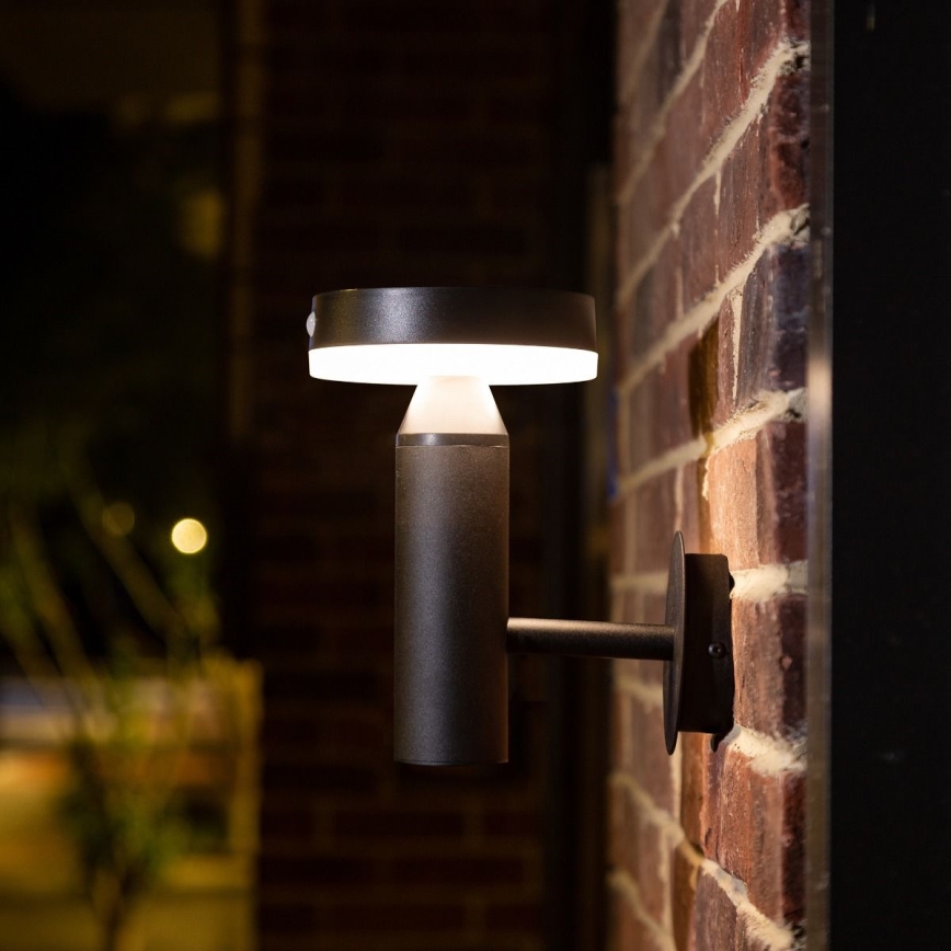 Zuma Line - LED Solárna nástenná lampa so senzorom pohybu a súmraku LED/4,5W/2000 mAh IP44 čierna